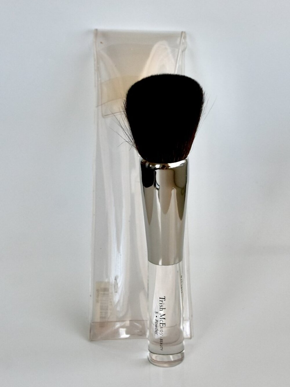 Trish McEvoy 5 Powder Brush - Natural Hair